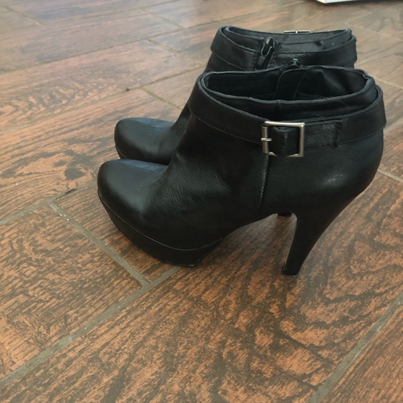 Madden Girl Shoes - Madden girl black buckle heeled booties size 8 1/2